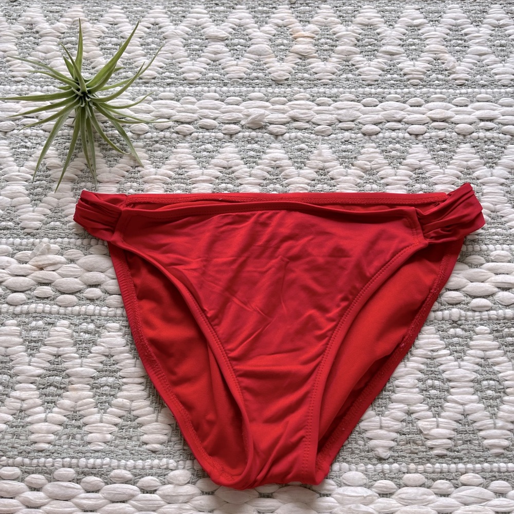 Mossimo | 🔴 Red Bikini Bottom (M)